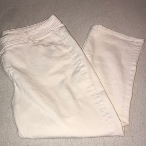 Women’s cropped jeans